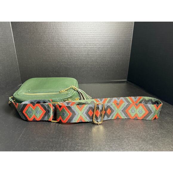 Borse In Pelle Italian Dark Green Pebbled Leather Crossbody Bag w/Guitar Strap - Picture 6 of 12